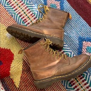 Size 6 Brown Dr. Martens with air cushion soles